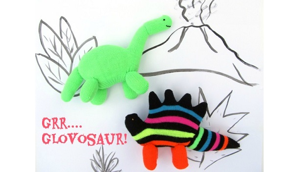 Tutorial: Dinosaur glove softies