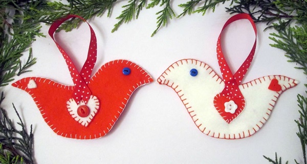 Tutorial: Felt bird Christmas ornament