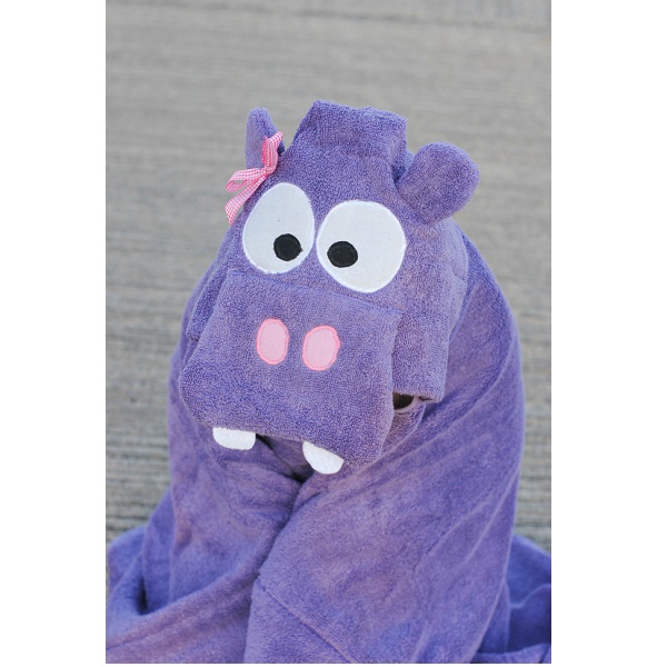 Free pattern: Hippo hooded towel