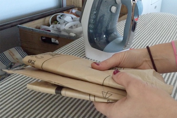 Video: How to get a tissue sewing pattern back into the envelope