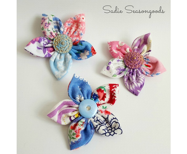 Tutorial: Scrap fabric flower brooch