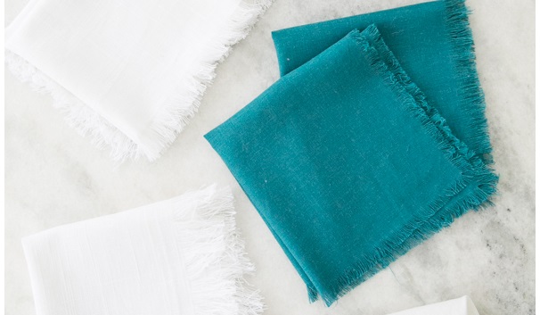 Tutorial: Easy fringe linen napkins