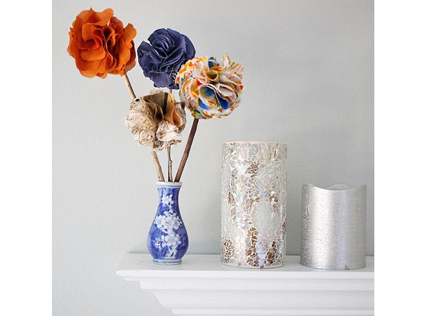 Tutorial: Fabric flowers made easy