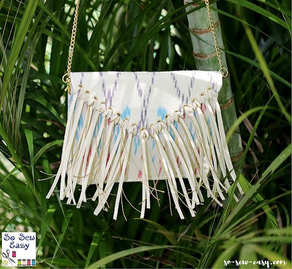 Free pattern: Small fringed bag