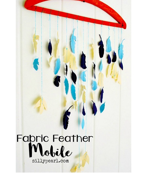 Tutorial: Felt or fabric feather mobile