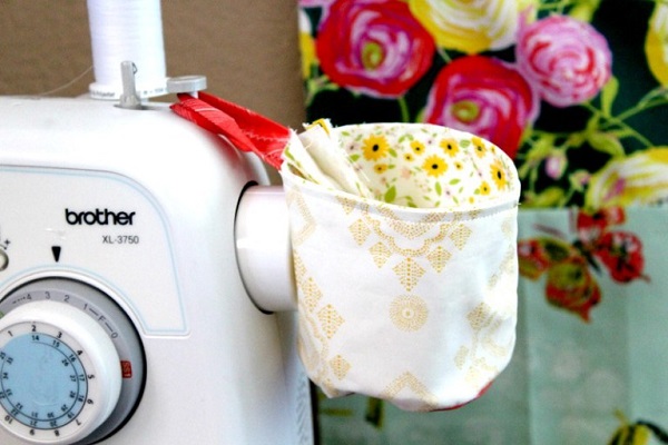 Tutorial: Sew a hanging thread catcher