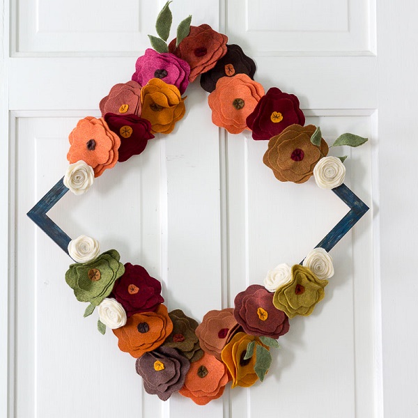 Tutorial: Felt flower fall wreath