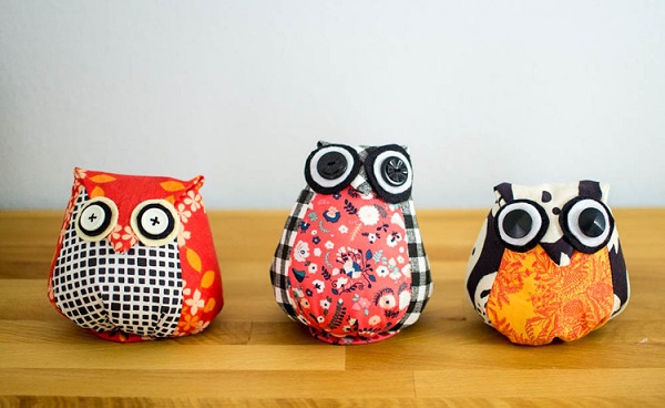 Free pattern: Adorable owl softies in any size