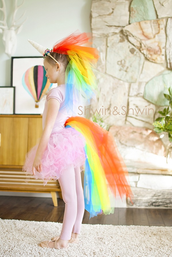 Tutorial: Rainbow unicorn Halloween costume