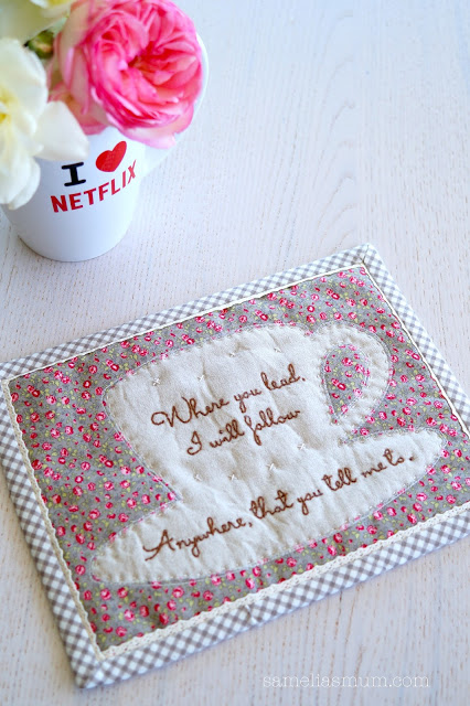 Free pattern: Gilmore Girls coffee cup mug rug