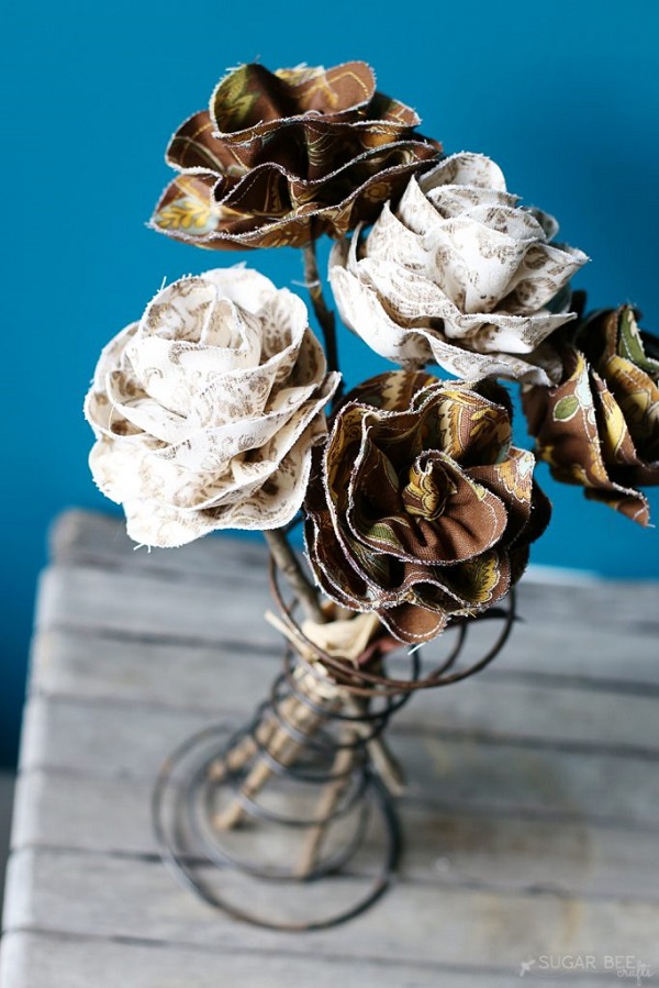 Tutorial: Fall fabric flowers with twig stems