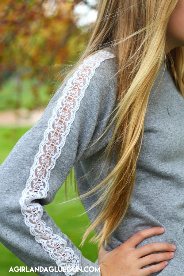 Tutorial: Lace sleeve sweatshirt