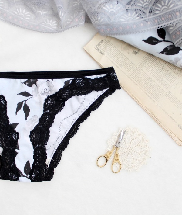 Tutorial and pattern: Celeste bikini panties