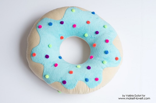 DIY Donut Pillow