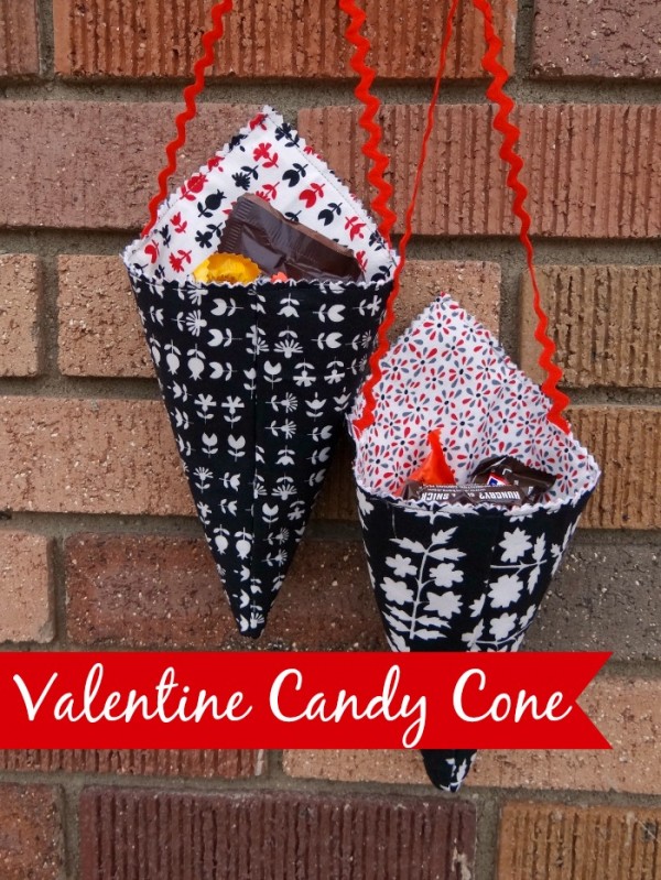 Tutorial: Fabric Valentine candy cones