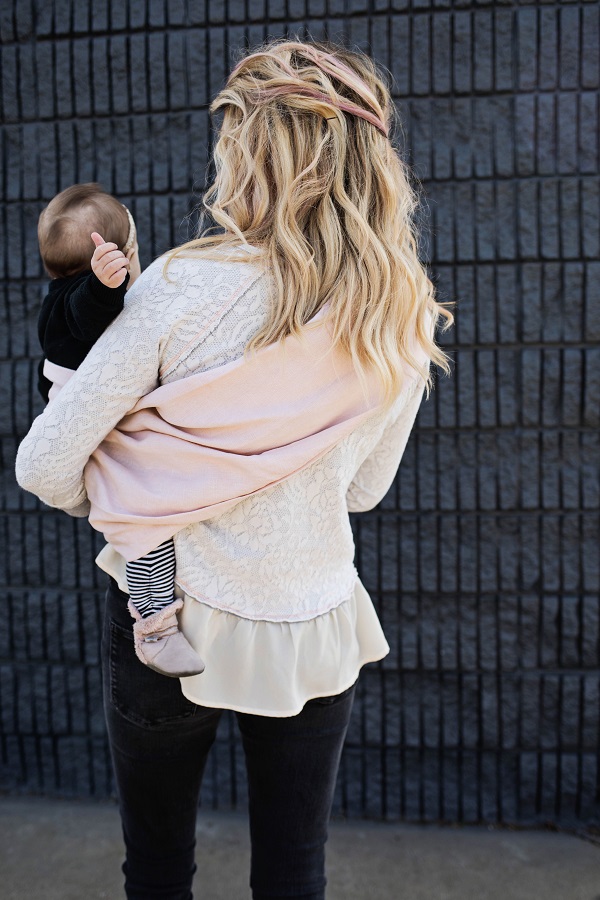 Tutorial: Ring sling baby carrier from natural dye blush linen