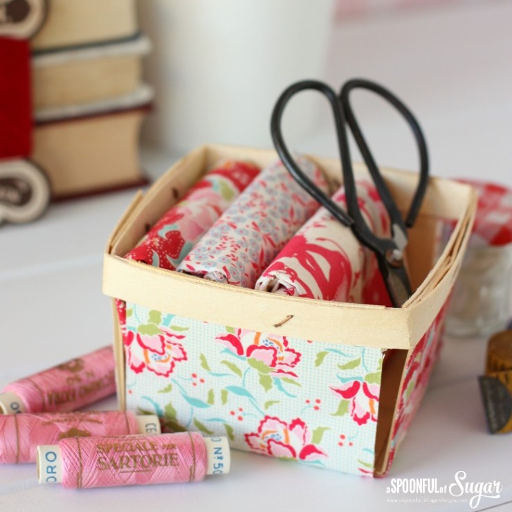 Tutorial: Vintage inspired fabric covered berry box