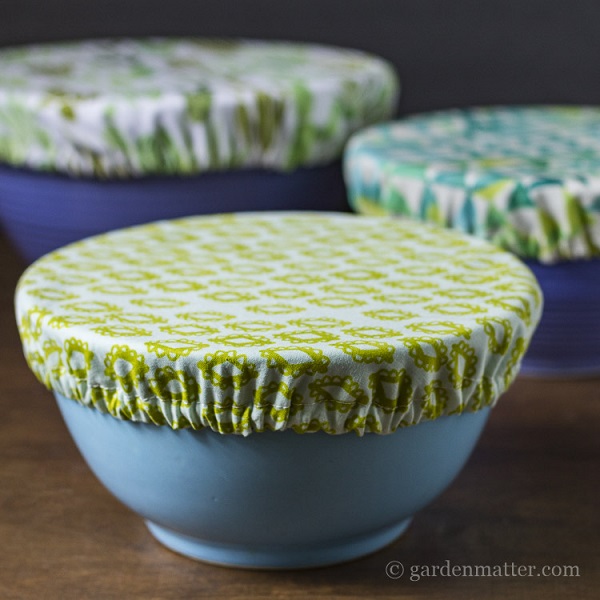 Tutorial: Make fabric bowl covers from fat quarters