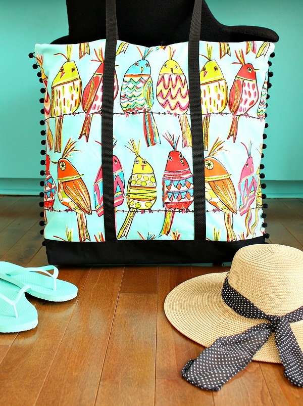 Tutorial: Beach bag with pom pom trim