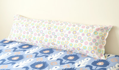 Tutorial: Body pillow cover and insert