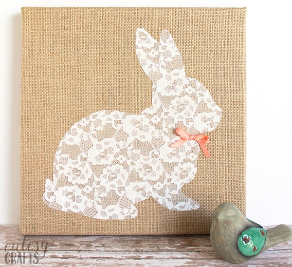 Tutorial: Easy no-sew lace bunny canvas