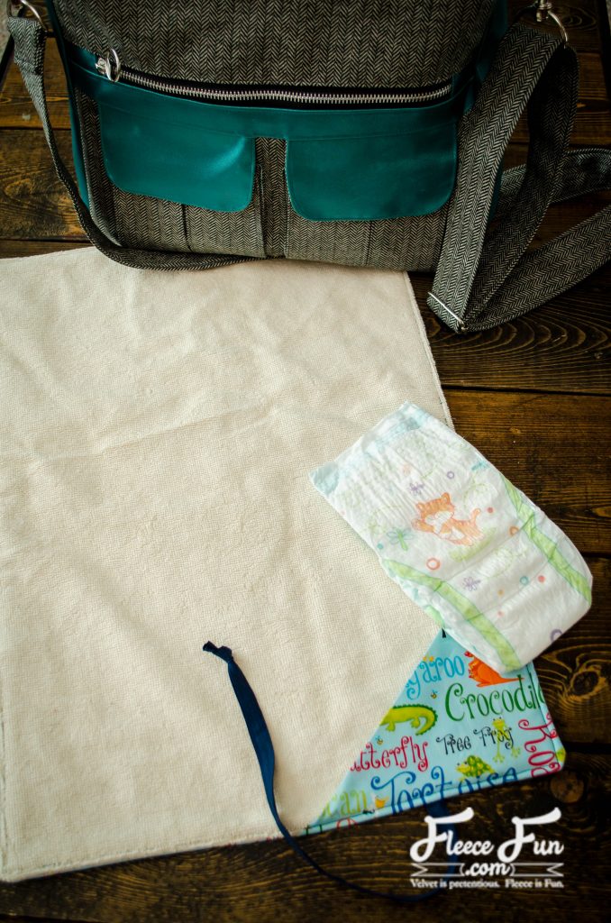 Tutorial: Waterproof baby diaper changing mat