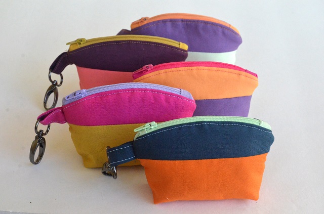 Tutorial and pattern: Color block zip pouch wallet