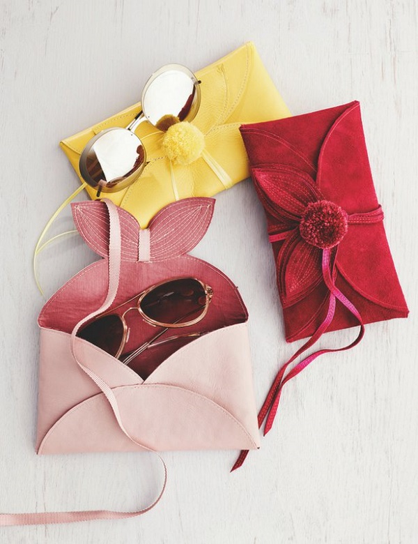 Tutorial and pattern: Leather flower sunglasses case