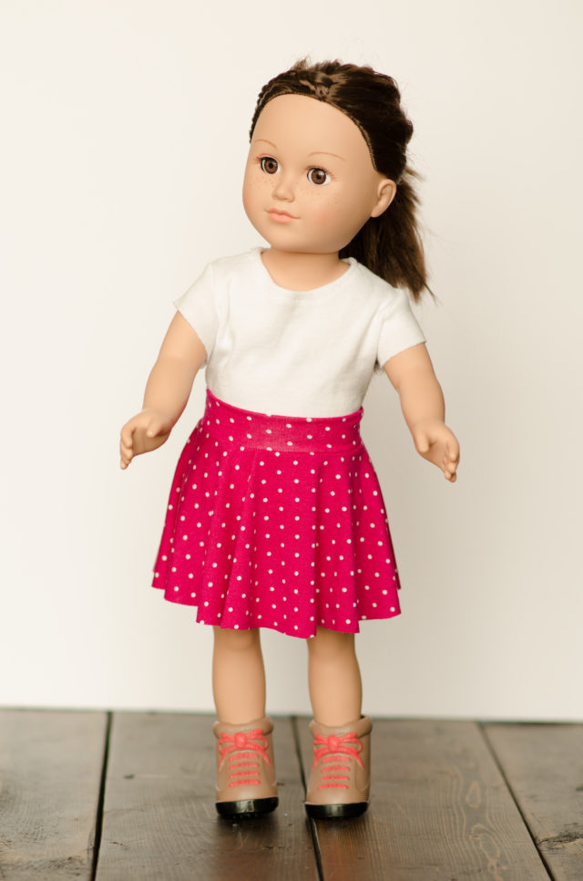 Tutorial and pattern: Circle skirt for an 18" doll