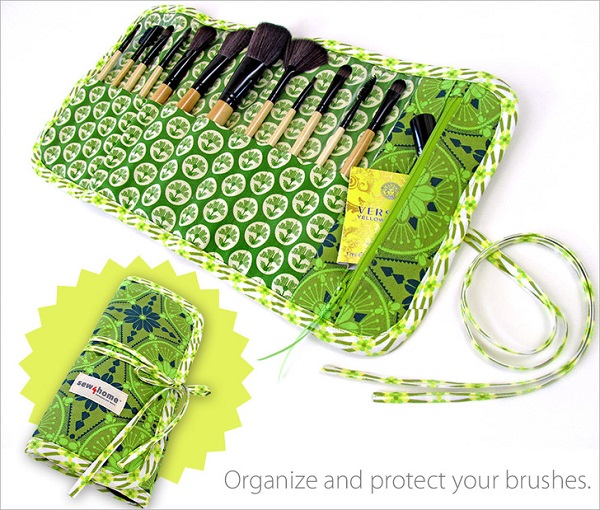 Tutorial: Travel makeup brush roll with a zippered pocket