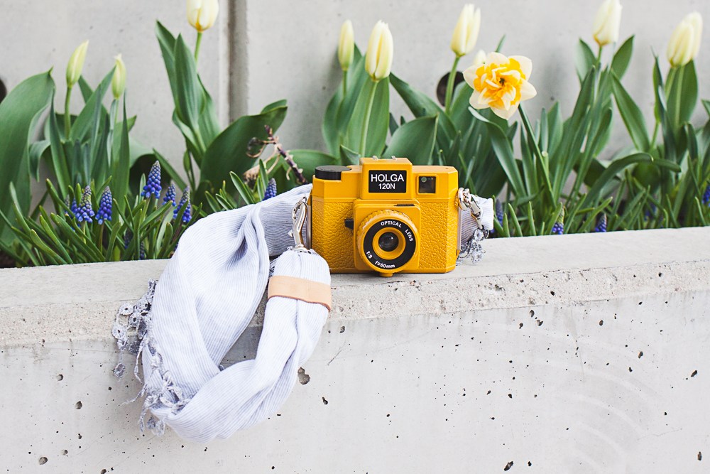 Tutorial: Camera strap with leather trim