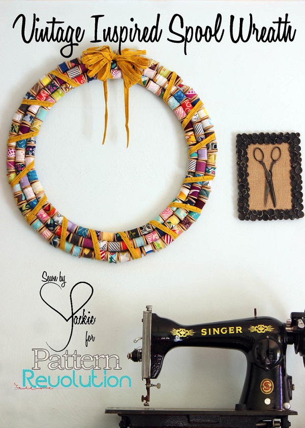 Tutorial: Scrap fabric vintage inspired spool wreath