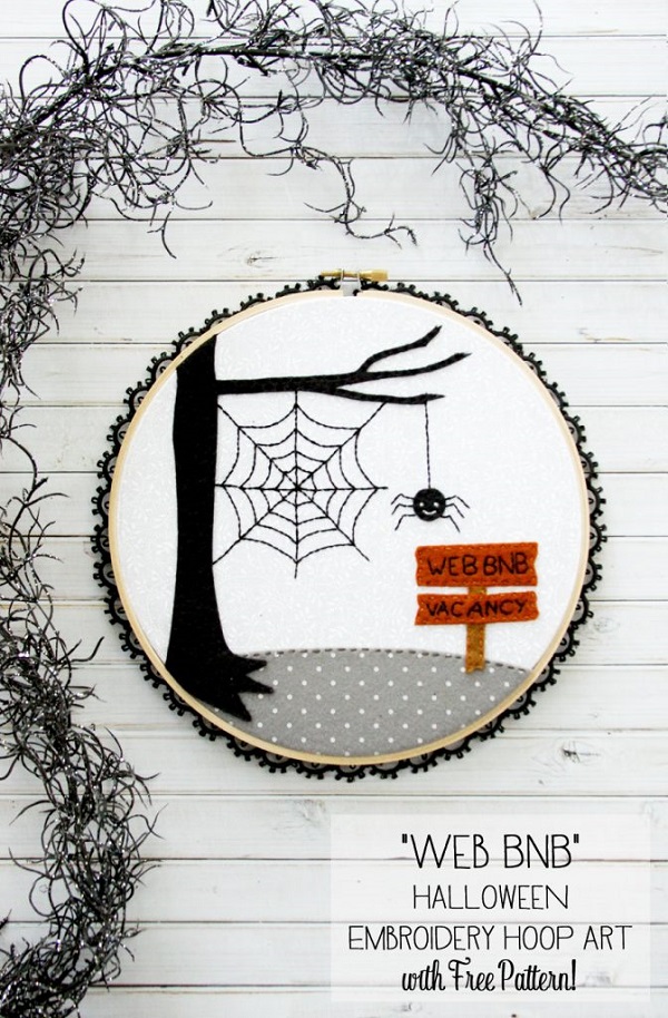 Tutorial and pattern: Web BnB Halloween spider hoop art