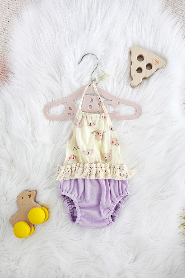 Tutorial: Easy baby halter romper made from a diaper cover