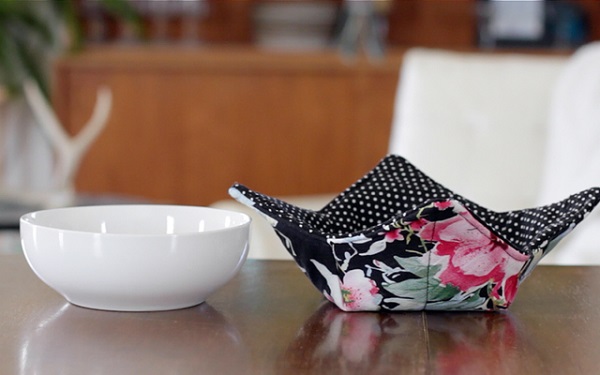 Video tutorial: Microwave soup bowl hot pads