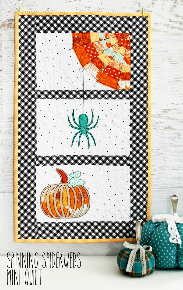 Tutorial and pattern: Halloween spider mini quilt