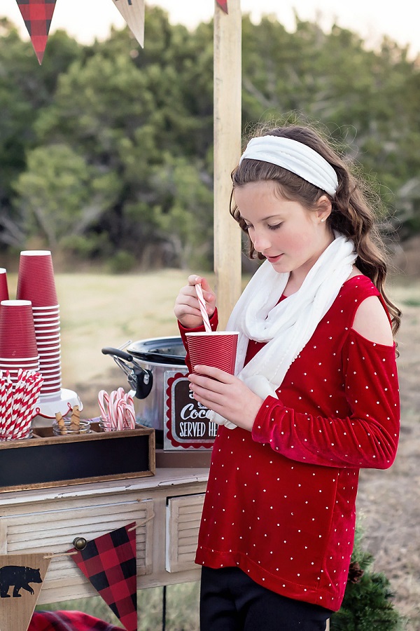 Tutorial and pattern: Girls' cold shoulder top