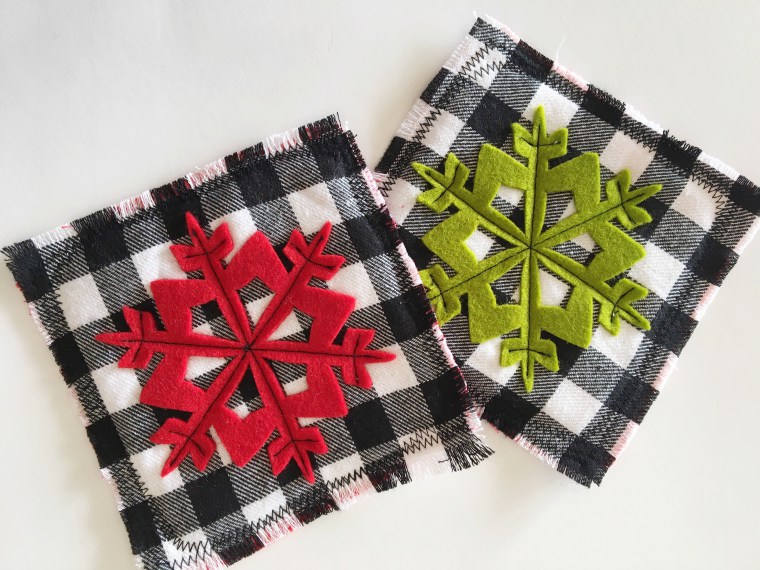 Tutorial: Easy fabric coasters with felt accents 