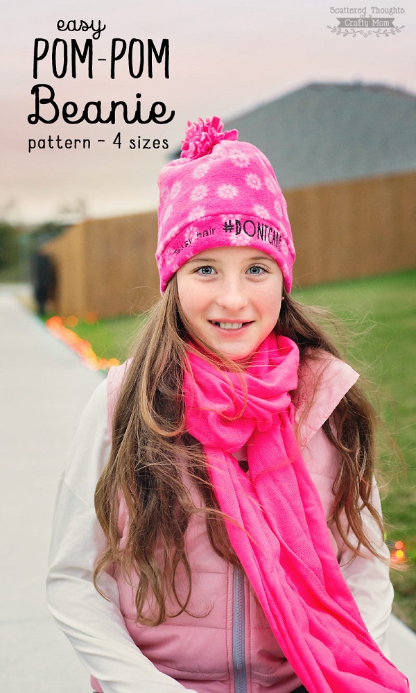 Tutorial and pattern: Pom pom fleece beanie hat