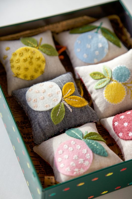 Tutorial: Sweet wool felt pincushion or sachet