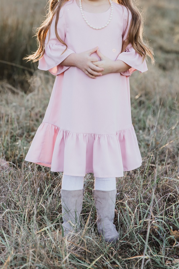 Tutorial and pattern: Little girl's ruffle dress