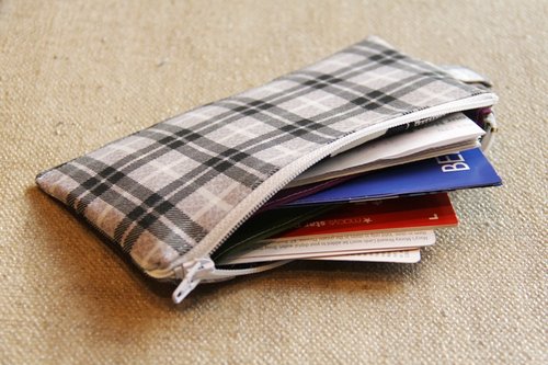 Tutorial: Loyalty card zip pouch with dividers