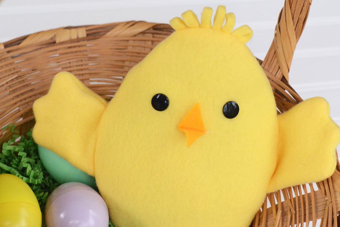 Tutorial and pattern: Reversible Easter egg and chick softie