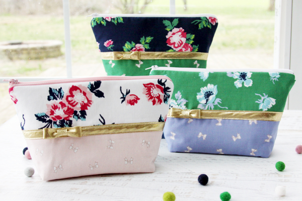 Tutorial: Zipper pouch with mini bow accent