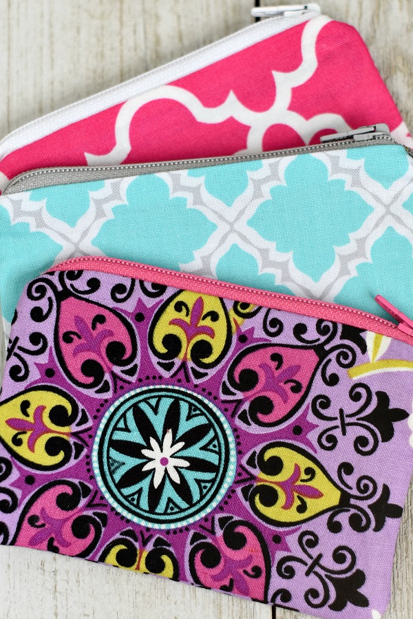 Tutorial:  Mini zip coin purse