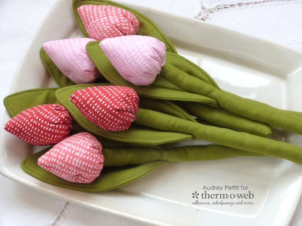 Tutorial: Easy fabric tulips