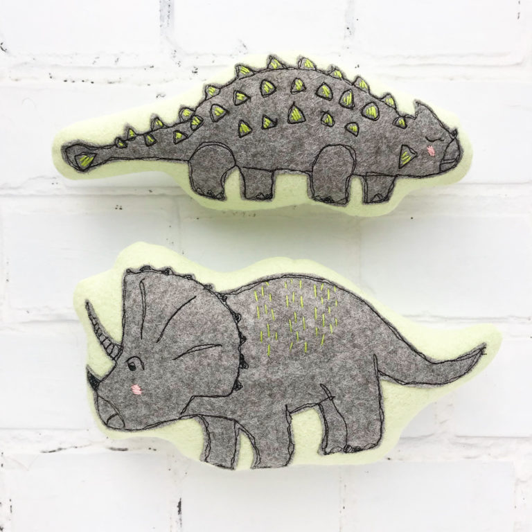 Tutorial and pattern: Simple felt dinosaur softies