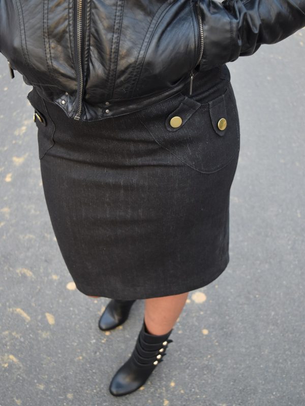 Tutorial: Add button tab patch pockets to a skirt