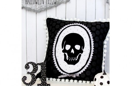 Skull halloween cushion pillow sewing pattern