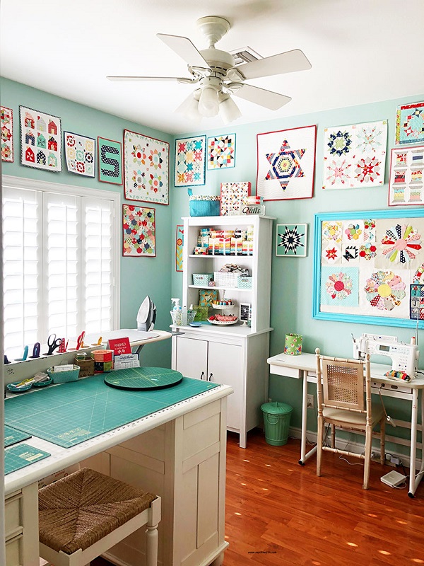 Get your sewing room organized - free printable checklist